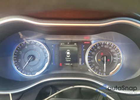 2015 Chrysler 200 Limited z USA, uszkodzony, nr VIN 1C3CCCAB6FN704130